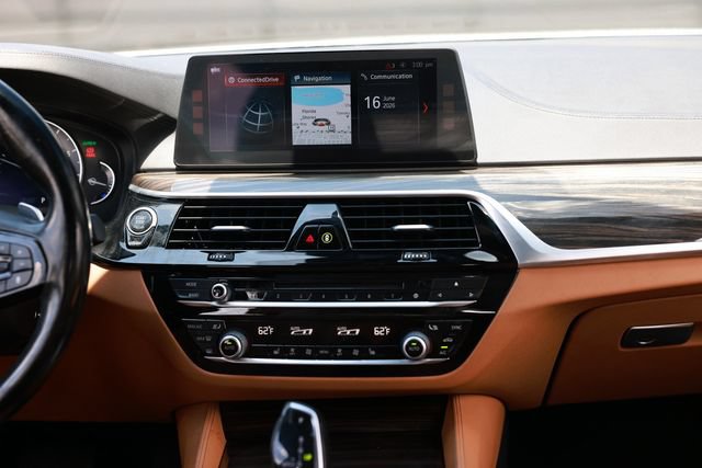 Used 2018 BMW 540i RWD image 42