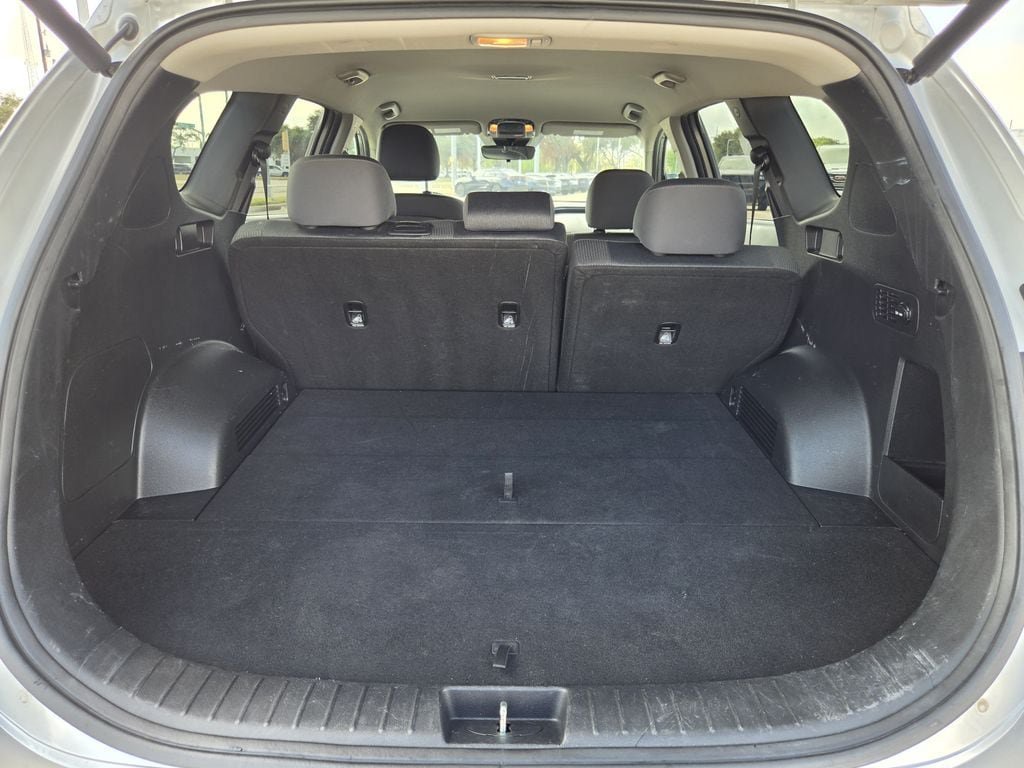 Used 2023 Hyundai Santa Fe SEL FWD image 29