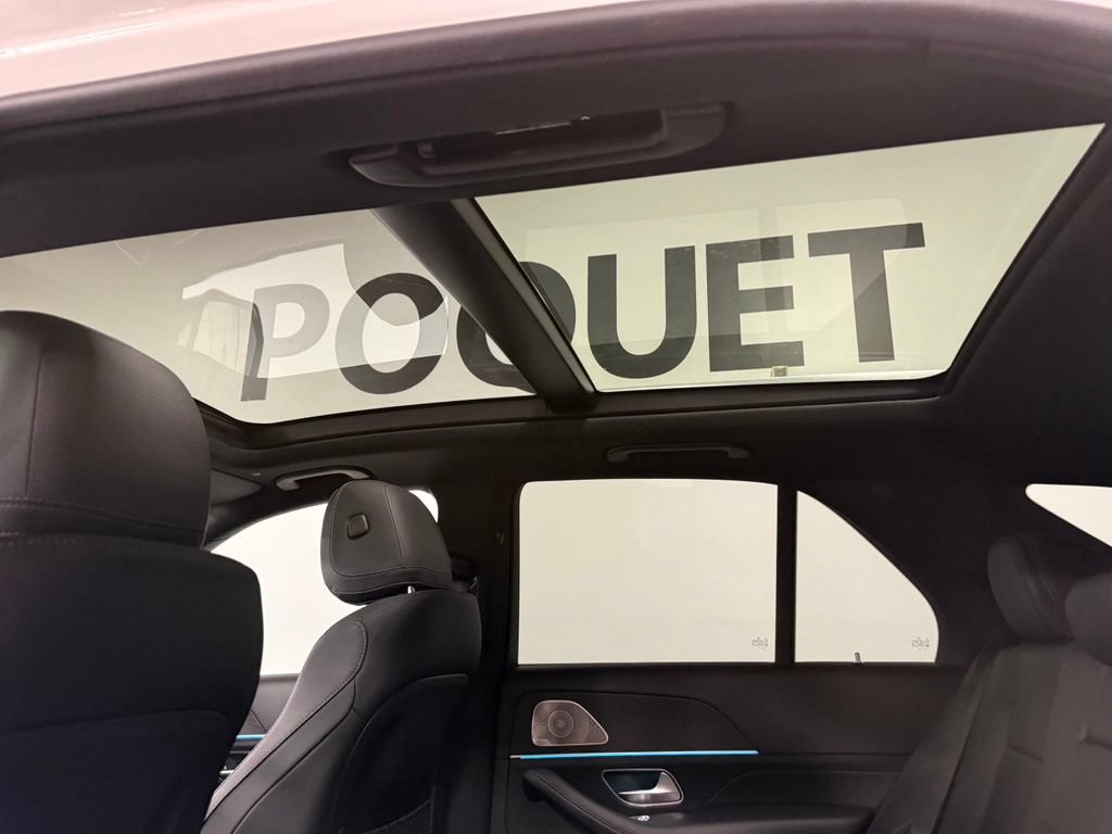 Used 2023 Mercedes-Benz GLE 450 4MATIC w/ AMG Line Exterior image 18
