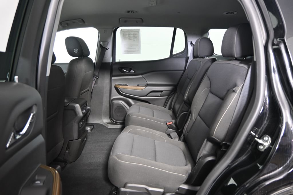 Used 2023 GMC Acadia SLE w/ Driver Convenience Package image 18