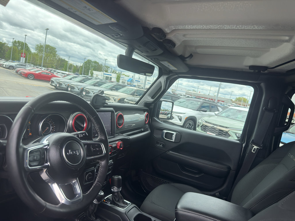 Used 2021 Jeep Gladiator Overland AWD/4WD image 28