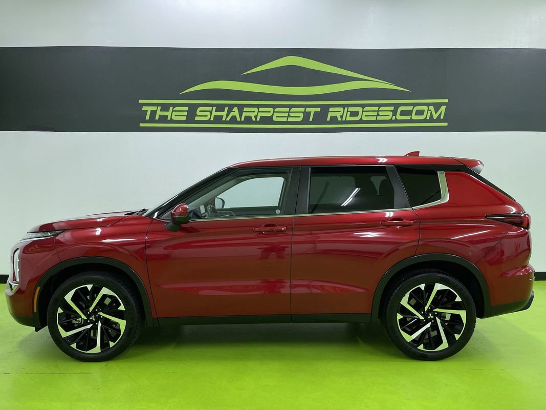 Used 2022 Mitsubishi Outlander ES image 6