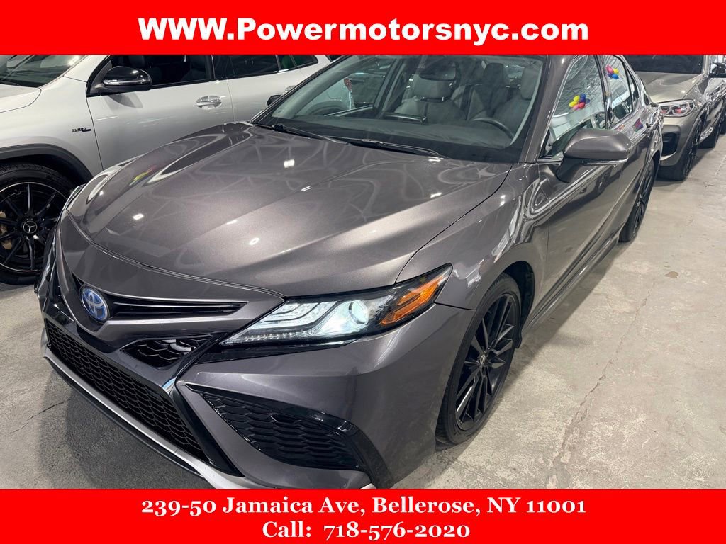Used 2022 Toyota Camry XSE w/ Cold Weather Package
