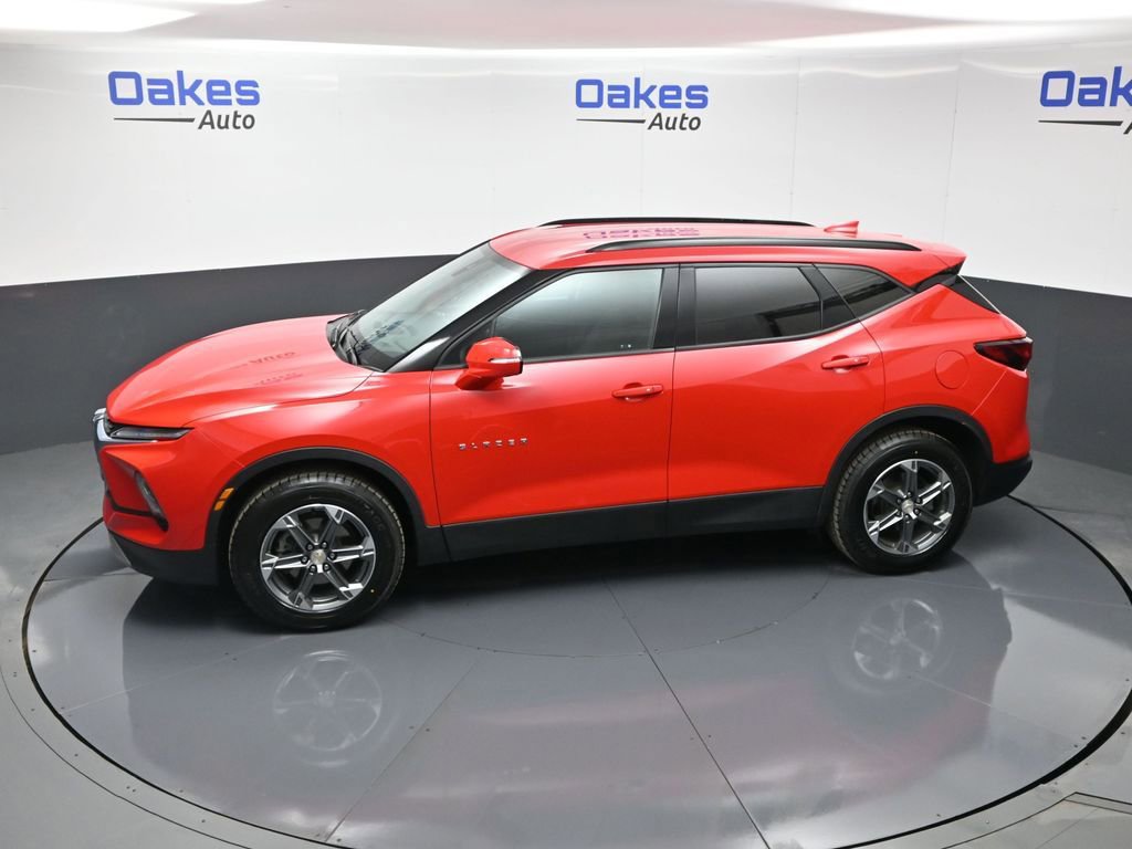 Used 2024 Chevrolet Blazer LT image 49