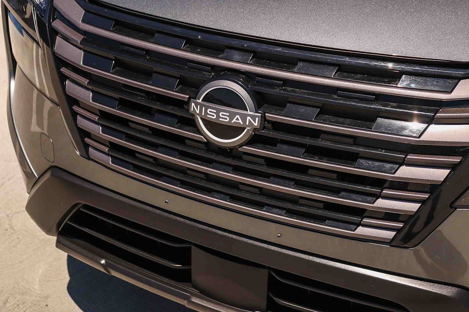 Used 2026 Nissan Rogue SV FWD image 8