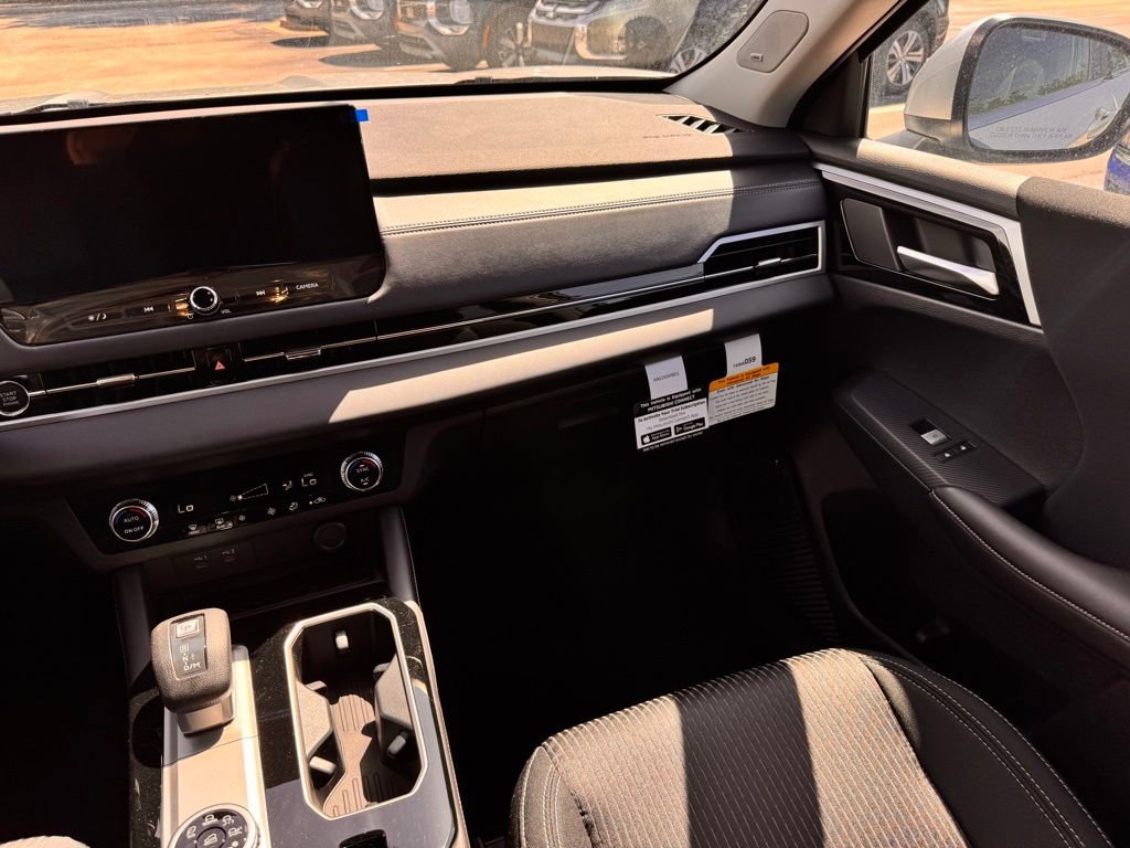 New 2026 Mitsubishi Outlander ES image 27