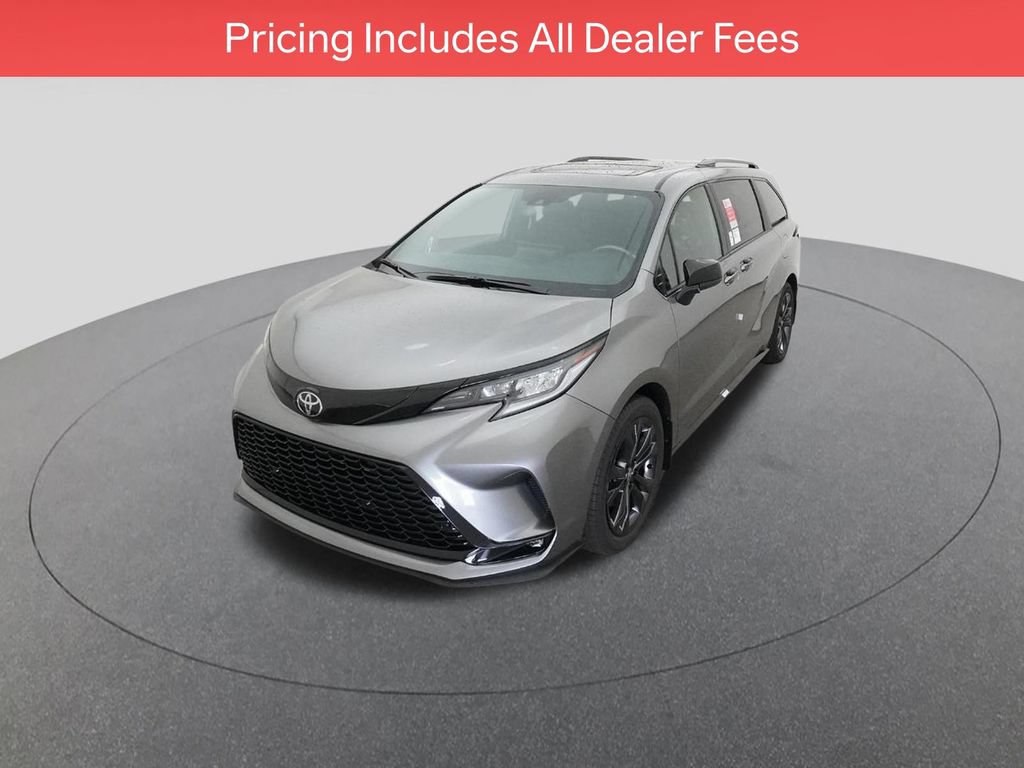 New 2026 Toyota Sienna XSE FWD image 17