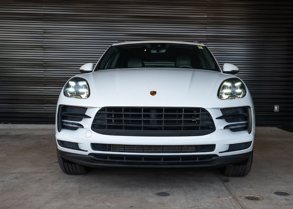 Certified 2021 Porsche Macan AWD/4WD image 10