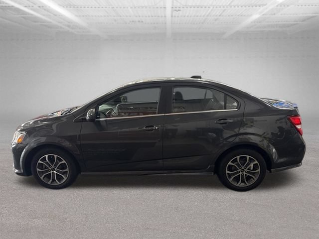 Used 2020 Chevrolet Sonic LT w/ Convenience Package FWD image 4