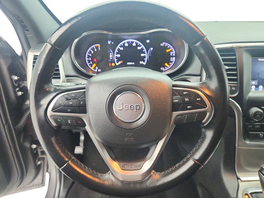 Used 2021 Jeep Grand Cherokee Laredo image 14