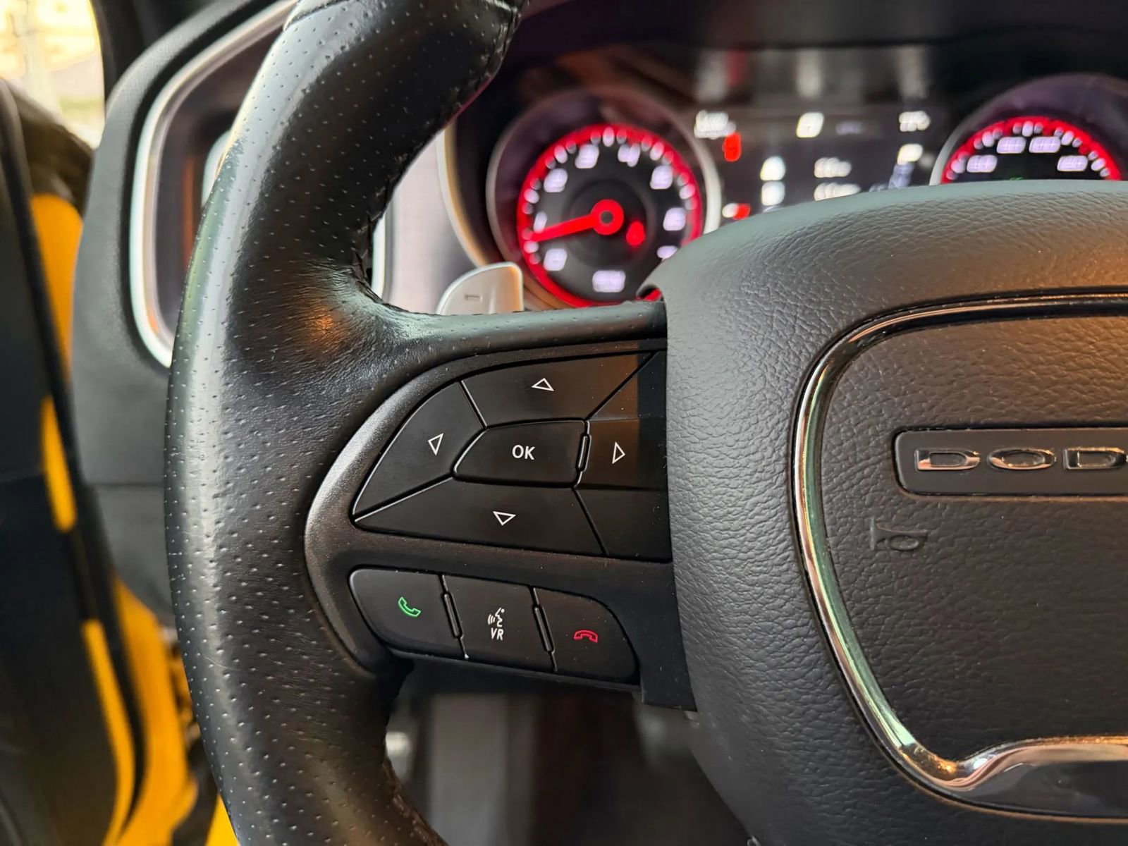 Used 2018 Dodge Charger R/T Scat Pack RWD image 17
