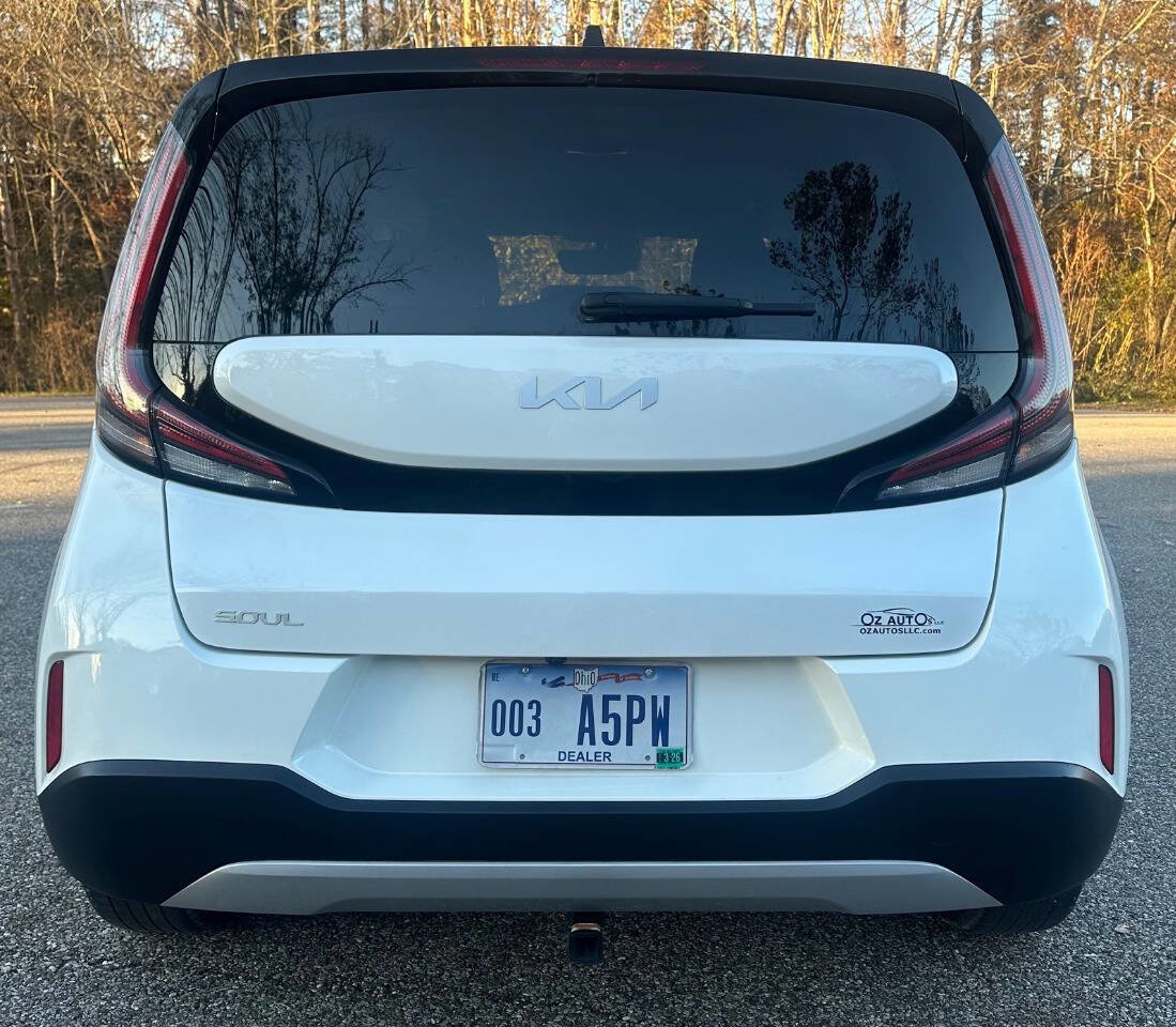 Used 2024 Kia Soul LX w/ Option Group 015 image 5