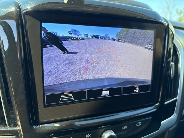 Used 2020 Chevrolet Traverse LT w/ LPO, Floor Liner Package AWD/4WD image 31