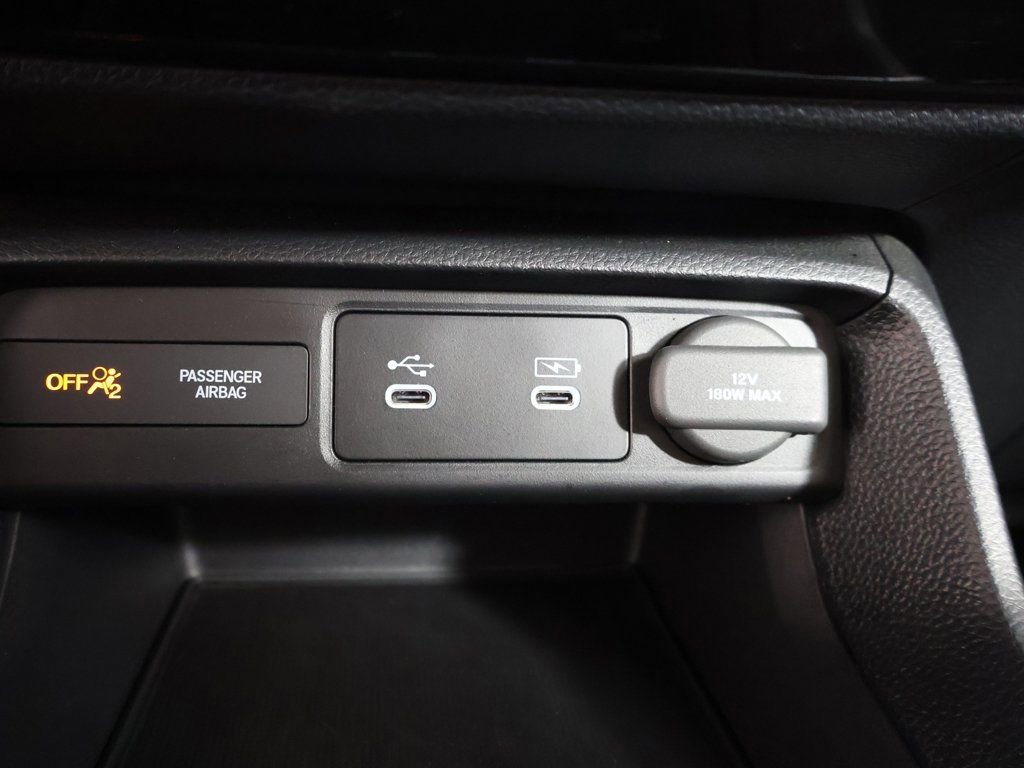 Used 2025 Honda Civic Sport image 45