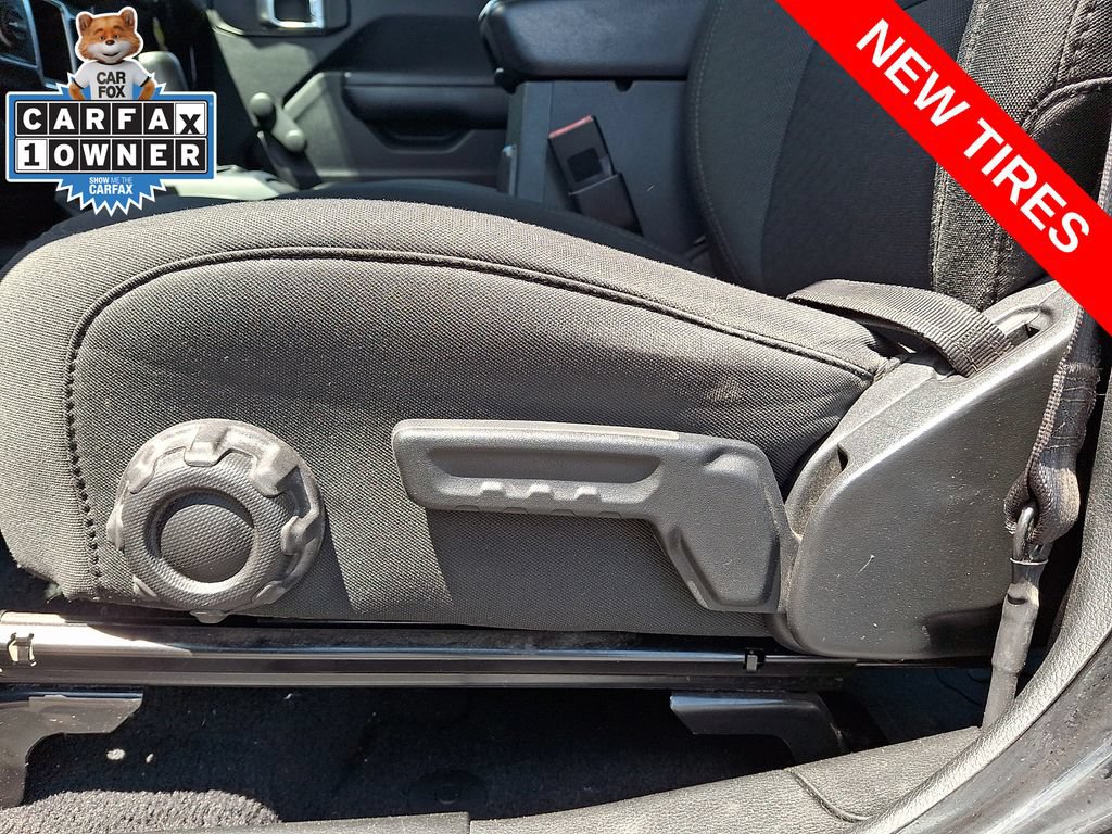 Used 2021 Jeep Gladiator Sport w/ Trailer Tow Package AWD/4WD image 26