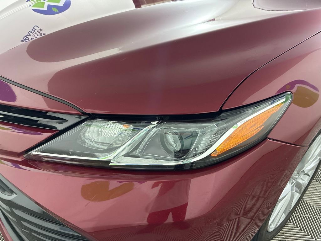 Used 2019 Toyota Camry LE image 33