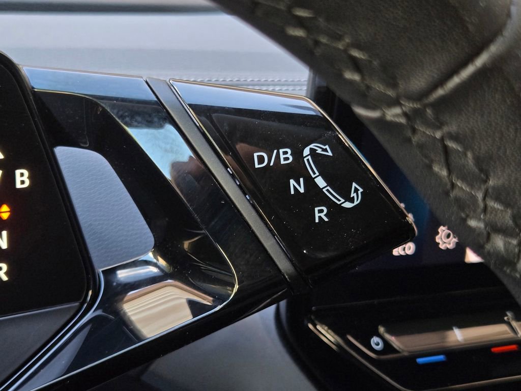 Certified 2023 Volkswagen ID.4 Pro S Plus AWD/4WD image 23