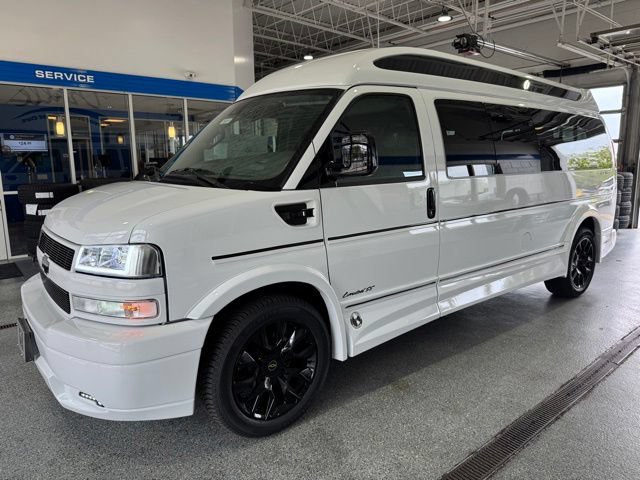New 2026 Chevrolet Express 2500 Extended w/ Driver Convenience Package RWD image 4