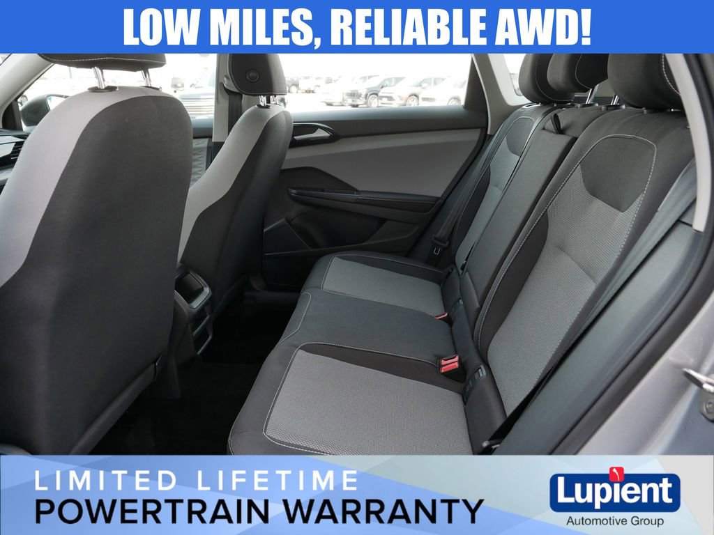 Used 2024 Volkswagen Taos S image 15