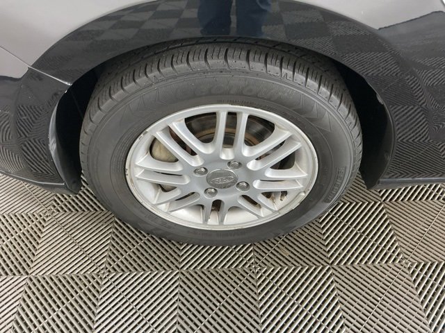 Used 2008 Ford Focus Sedan image 24