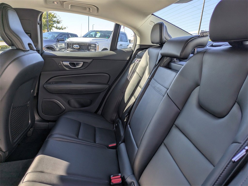 Certified 2025 Volvo S60 B5 Core image 13