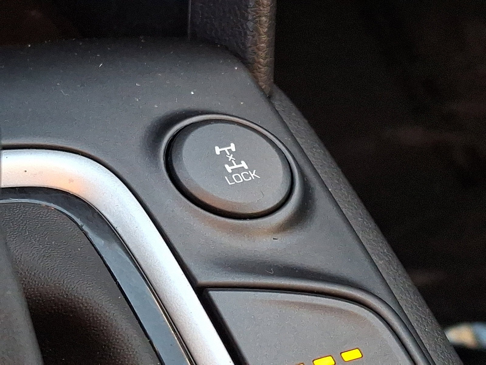 Certified 2021 Hyundai Kona Limited w/ Cargo Package AWD/4WD image 28