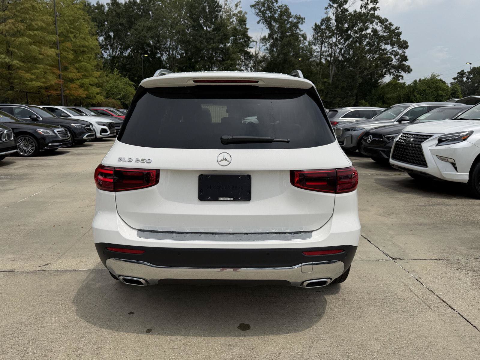 Certified 2024 Mercedes-Benz GLB 250 image 21