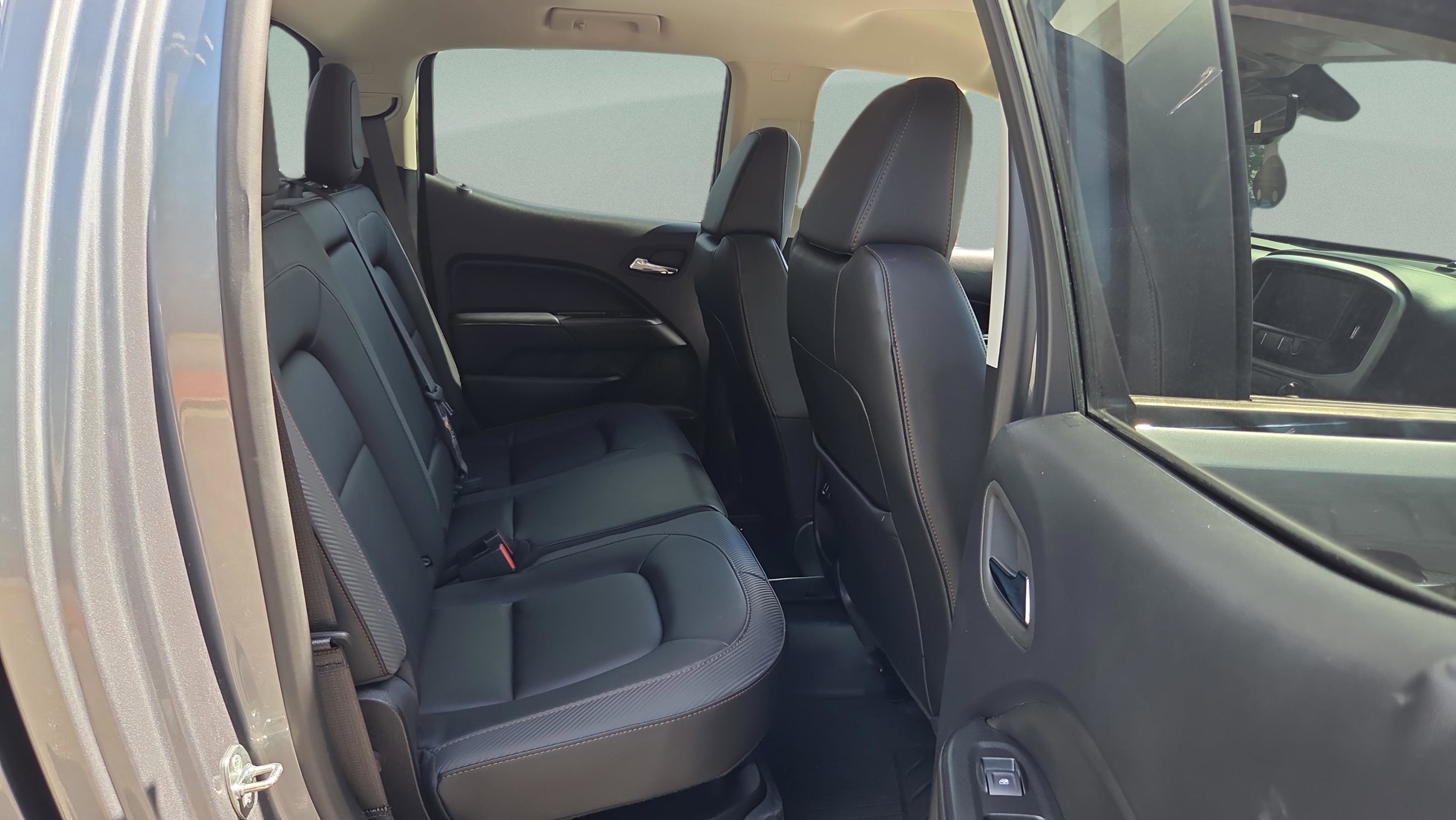 Used 2022 GMC Canyon AT4 AWD/4WD image 14