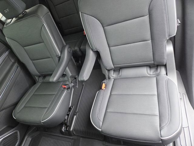 New 2026 Buick Enclave Sport Touring w/ LPO, Floor Liner Package image 27