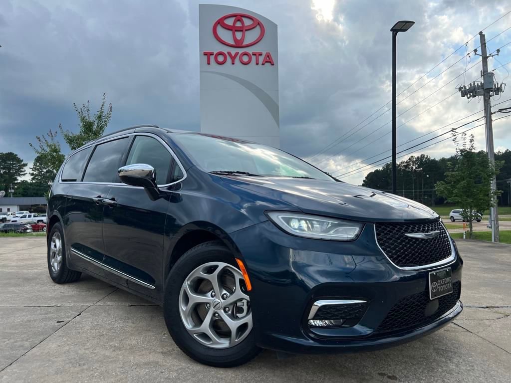 Used 2023 Chrysler Pacifica Limited