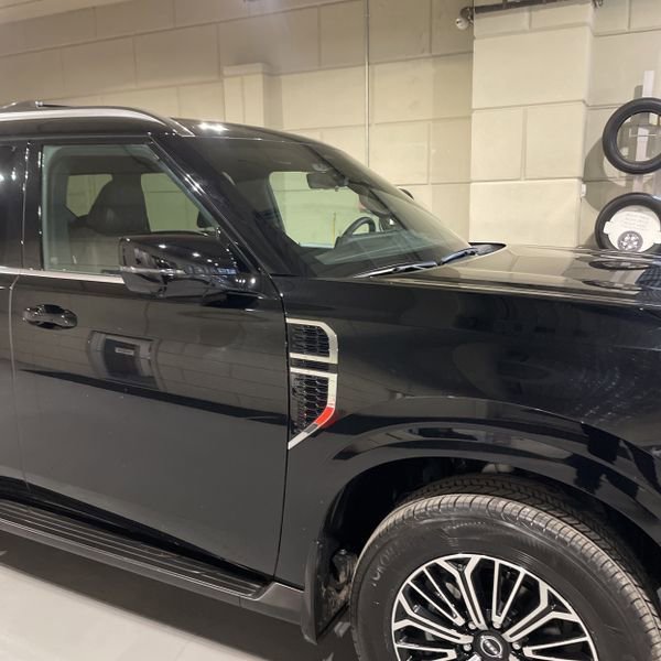 Used 2025 Nissan Armada Platinum image 19