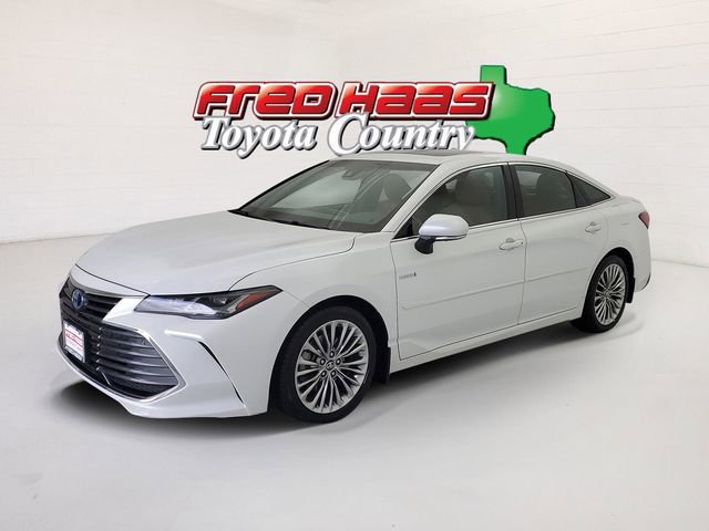 Used 2019 Toyota Avalon Limited w/ Advanced Safety Package