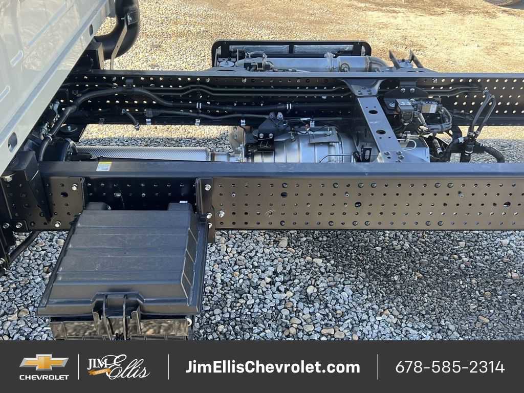 New 2025 Chevrolet Low Cab Forward 5500XD image 10