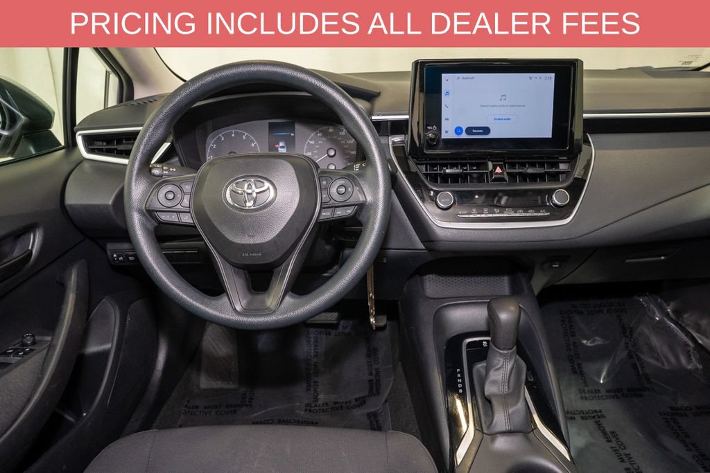 Used 2024 Toyota Corolla LE FWD image 6
