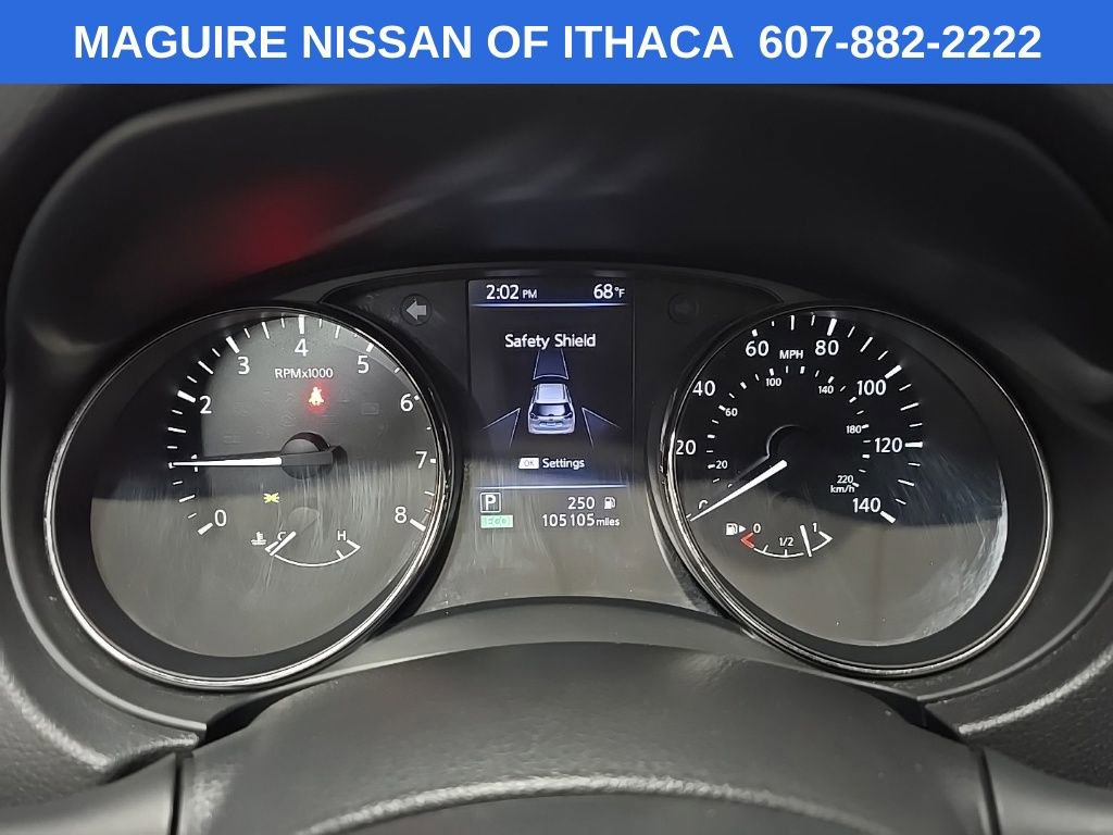 Used 2018 Nissan Rogue SV w/ Sun & Sound Touring Package image 22