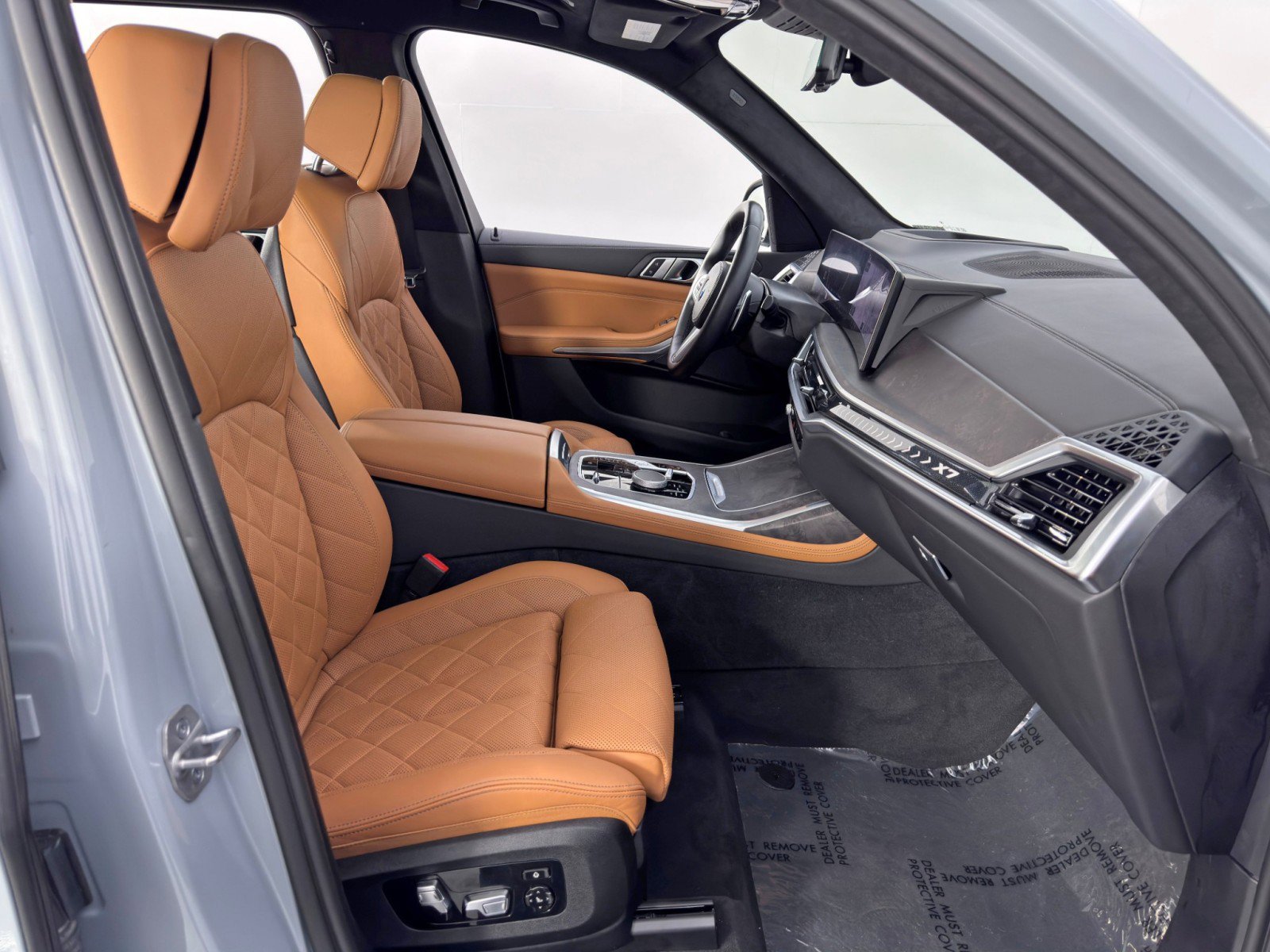 Used 2023 BMW X7 xDrive40i w/ M Sport Package image 16