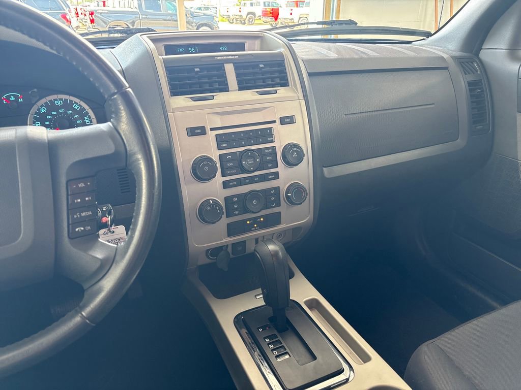Used 2012 Ford Escape XLT FWD image 22