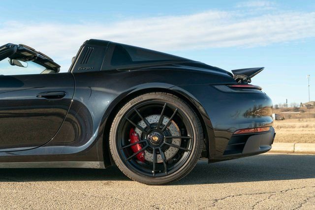 Used 2024 Porsche 911 Targa 4 GTS w/ Premium Package image 33