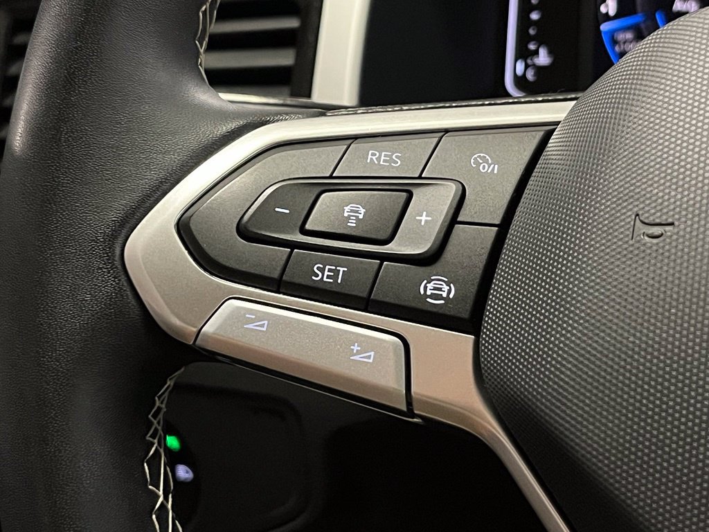 Used 2023 Volkswagen Atlas SE w/ Panoramic Sunroof Package FWD image 28