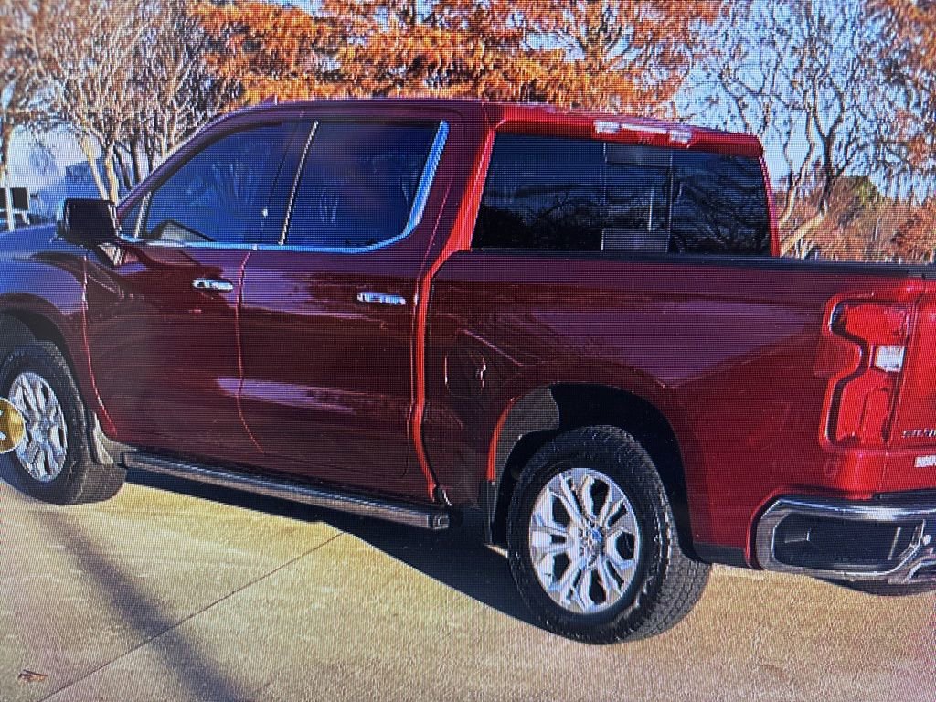Used 2024 Chevrolet Silverado 1500 LTZ w/ Technology Package image 6