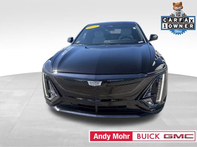 Used 2025 Cadillac Lyriq Sport AWD/4WD image 4