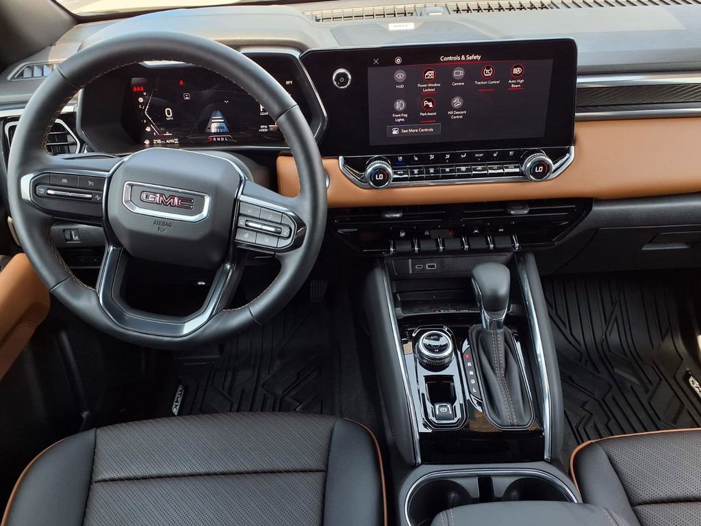 Used 2026 GMC Canyon AT4 w/ Technology Plus Package image 12