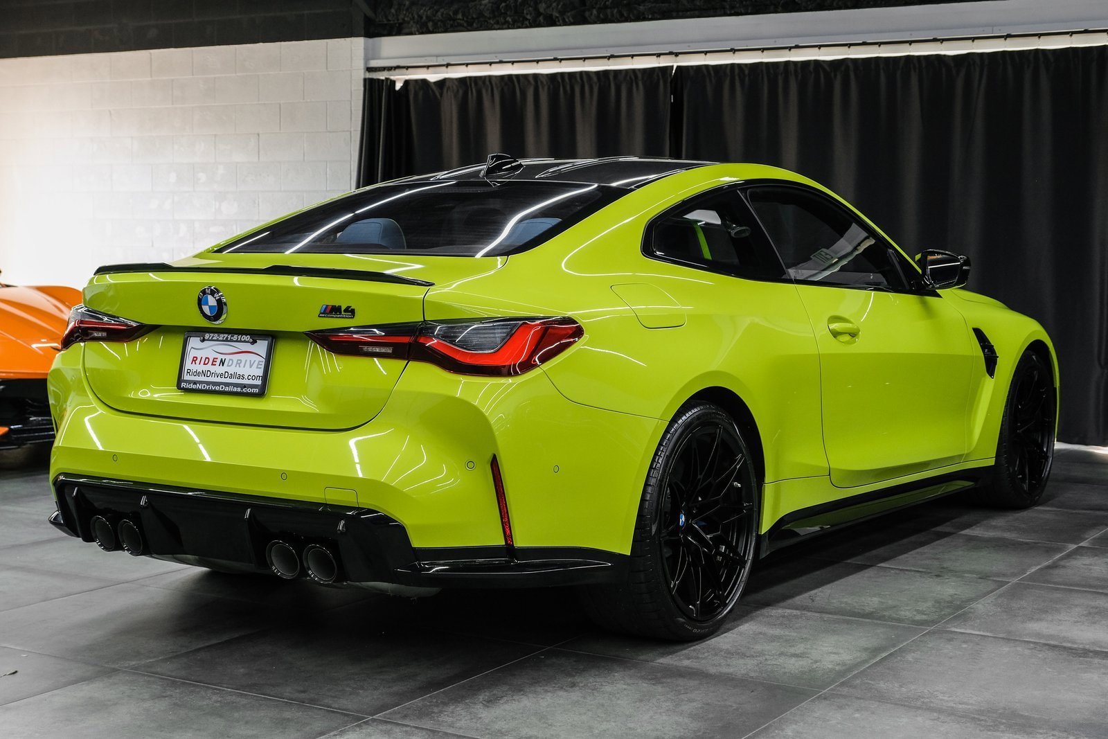 Used 2022 BMW M4 xDrive Competition w/ Executive Package image 9