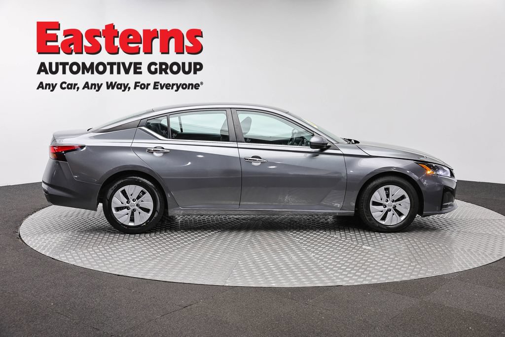 Used 2023 Nissan Altima 2.5 S FWD image 4