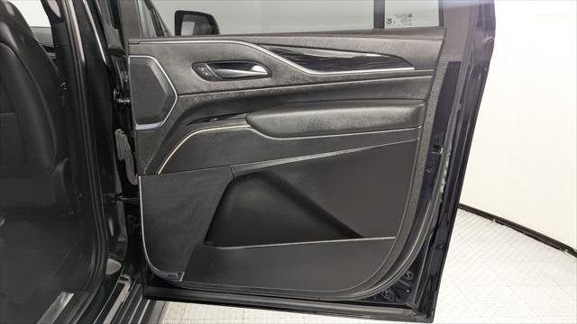Used 2023 Cadillac Escalade ESV Sport AWD/4WD image 22