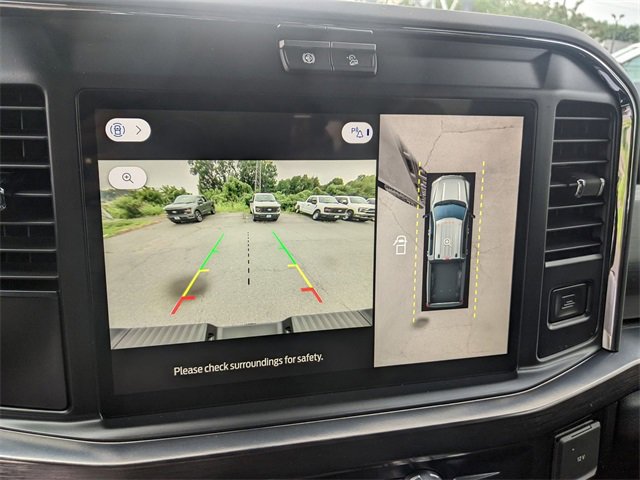 New 2025 Ford F350 Lariat w/ Black Appearance Package image 24