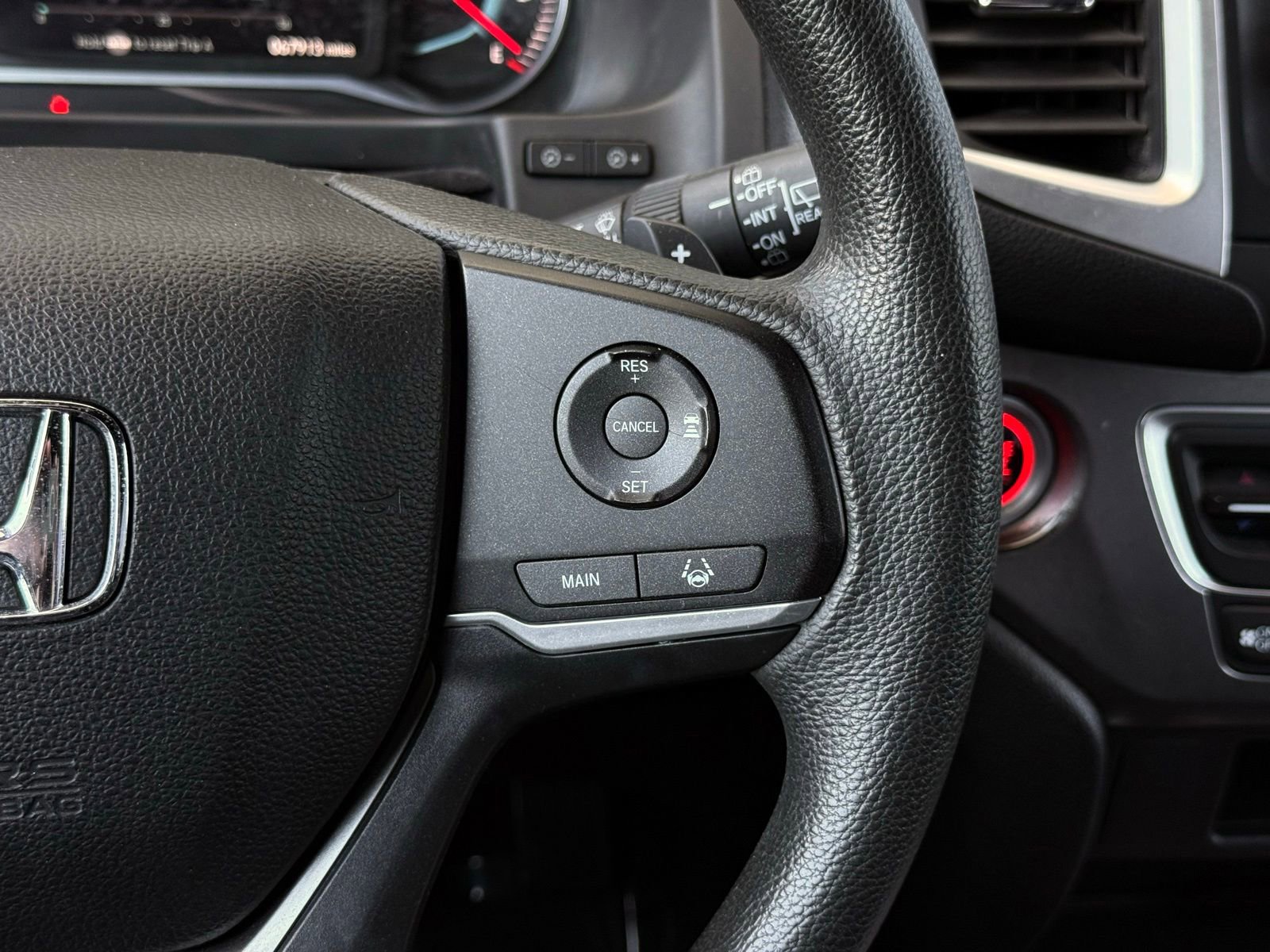 Used 2019 Honda Passport Sport image 29
