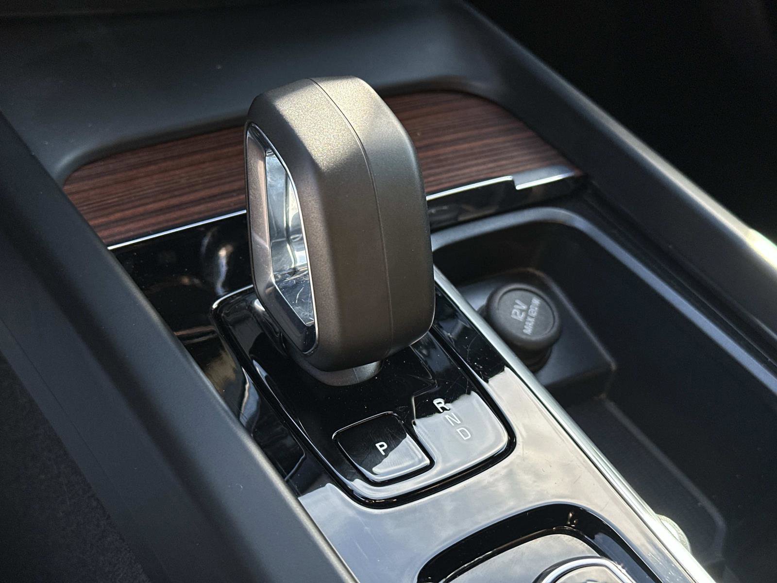 Certified 2025 Volvo V60 B5 Cross Country Plus image 14