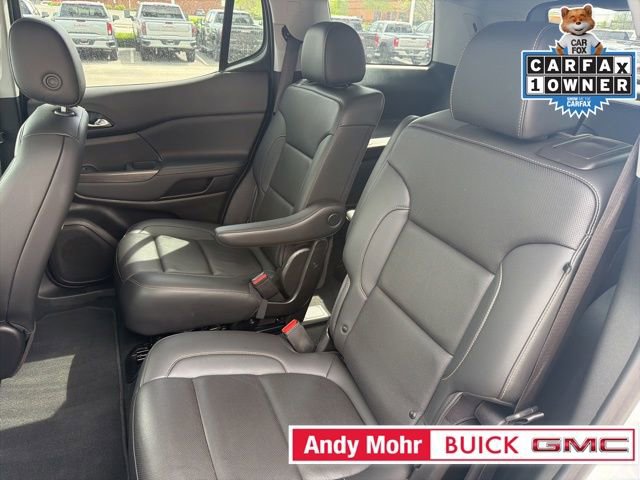 Used 2023 GMC Acadia SLT w/ Elevation Edition image 20
