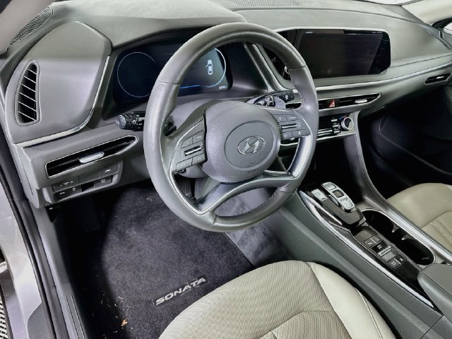 Used 2020 Hyundai Sonata Limited FWD image 11